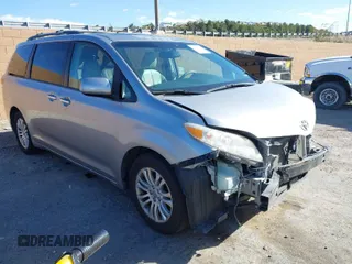 2011 Toyota Sienna XLE AAS with VIN 5TDYK3DC2BS153417, listed as a IAAI auction lot 41685324 with 158,195 mi miles. Bid and sale history available at carsss.com. Image 1.