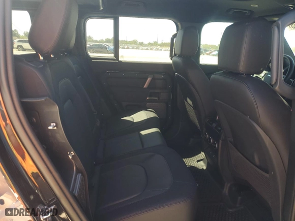 2024 Land Rover Defender X-Dynamic SE with VIN SALE27EU2R2351734, listed as a Copart auction lot 49209105 with 6,087 mi miles and Salvage Title. Bid and sale history available at carsss.com. Image 11.
