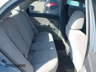 2007 Kia Spectra EX with VIN KNAFE121175389331, listed as a IAAI auction lot 42078709 with 199,324 mi miles. Bid and sale history available at carsss.com. Image 8.