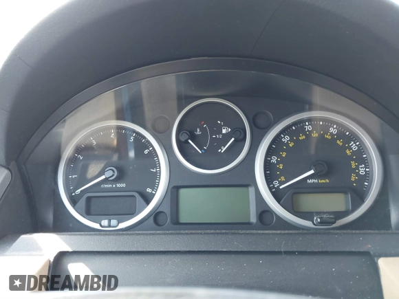 2008 Land Rover LR3 SE with VIN SALAE25418A442510, listed as a IAAI auction lot 41779200 with Not provided miles and . Bid and sale history available at DreamBid. Image 7.