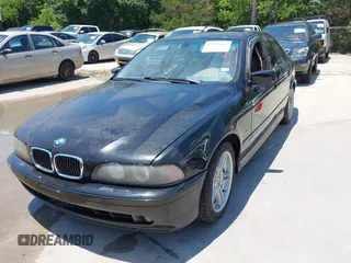 2001 BMW 5 Series 540i z VIN WBADN63401GM72502, wystawiony jako IAAI lot #42457683 z przebiegiem Nie podano mil oraz . Historia ofert i sprzedaży dostępna na DreamBid. Obrazek 2.
