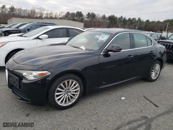 2021 Alfa Romeo Giulia with VIN ZARFANANXM7648303, listed as a Copart auction lot 82072763 with 18,179 mi miles. Bid and sale history available at carsss.com. Image 1.