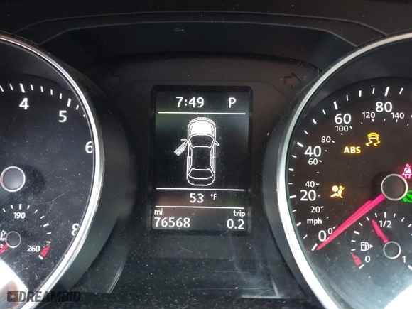 2018 Volkswagen Jetta 1.4T SE with VIN 3VWDB7AJ8JM240887, listed as a IAAI auction lot 40657661 with 76,568 mi miles. Bid and sale history available at carsss.com. Image 15.