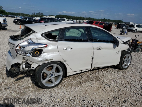2014 Ford Focus Titanium z VIN 1FADP3N27EL161613, wystawiony jako Copart lot #56166805 z przebiegiem 140 336 mil mil oraz Szkoda całkowita • Salvage title. Historia ofert i sprzedaży dostępna na DreamBid. Obrazek 3.