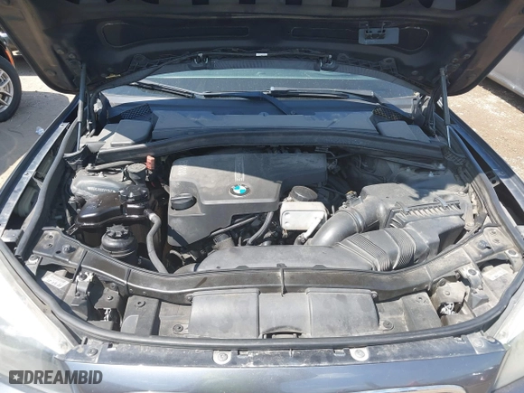 2014 BMW X1 xDrive28i with VIN WBAVL1C52EVY13471, listed as a IAAI auction lot 41828415 with 1 mi miles. Bid and sale history available at carsss.com. Image 10.
