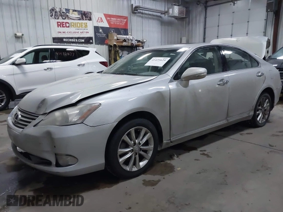2010 Lexus ES 330 with VIN JTHBK1EG1A2412964, listed as a IAAI auction lot 41421625 with 151,426 mi miles and . Bid and sale history available at DreamBid. Image 18.