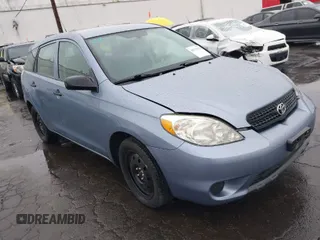 2007 Toyota Matrix STD z VIN 2T1KR32E17C646933, wystawiony jako IAAI lot #40791935 z przebiegiem 167 216 mil mil oraz . Historia ofert i sprzedaży dostępna na DreamBid. Obrazek 1.