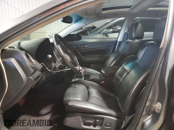 2014 Nissan Maxima SV with VIN 1N4AA5AP6EC912167, listed as a Copart auction lot 61301315 with 124,373 mi miles and Salvage title. Bid and sale history available at DreamBid. Image 7.