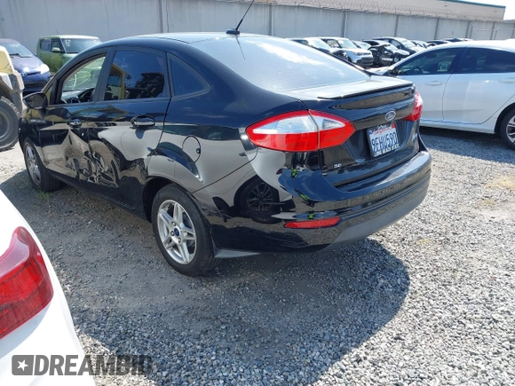 2018 Ford Fiesta SE with VIN 3FADP4BJ7JM115872, listed as a IAAI auction lot 41969970 with 156,537 mi miles. Bid and sale history available at carsss.com. Image 3.