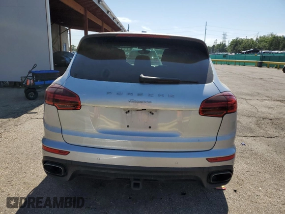 2018 Porsche Cayenne with VIN WP1AA2A22JKA06822, listed as a Copart auction lot 63078125 with 48,446 mi miles and Clean title. Bid and sale history available at DreamBid. Image 6.