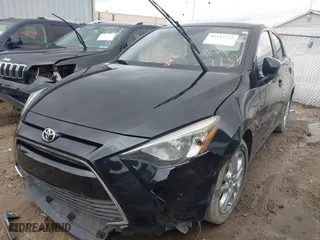 2017 Toyota Yaris iA with VIN 3MYDLBYV6HY190569, listed as a IAAI auction lot 41497732 with 138,221 mi miles. Bid and sale history available at carsss.com. Image 2.