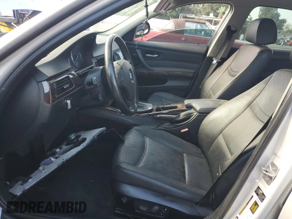 2011 BMW 3 Series 328i xDrive with VIN WBAPK7C56BA819100, listed as a Copart auction lot 66148664 with 121,601 mi miles and Salvage Title. Bid and sale history available at carsss.com. Image 7.