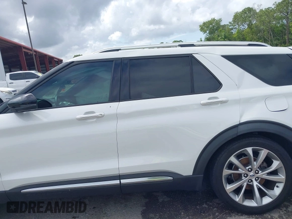 2021 Ford Explorer Platinum with VIN 1FM5K8HC1MGA78194, listed as a IAAI auction lot 42010027 with 1 mi miles. Bid and sale history available at carsss.com. Image 15.