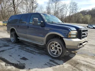 2004 Ford Excursion Eddie Bauer with VIN 1FMSU45P74ED41183, listed as a Copart auction lot 51973575 with 175,632 mi miles and Salvage Title. Bid and sale history available at DreamBid. Image 4.