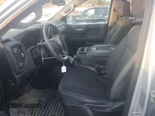 2019 Chevrolet Silverado 1500 Custom with VIN 1GCRYBEH7KZ416040, listed as a Copart auction lot 89001255 with 84,320 mi miles and Salvage Title. Bid and sale history available at DreamBid. Image 7.