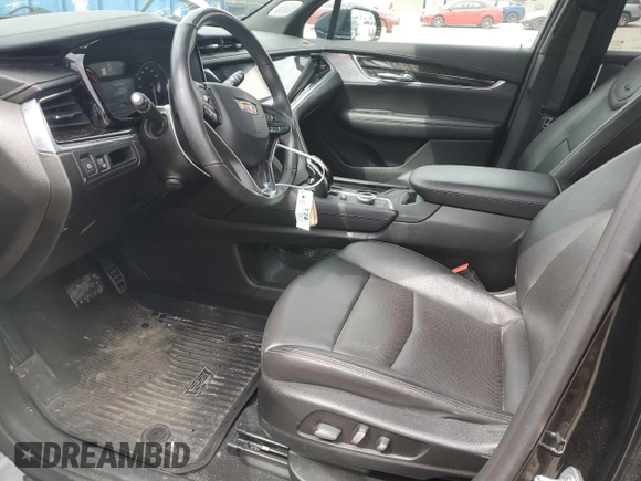 2020 Cadillac XT6 FWD Premium Luxury with VIN 1GYKPCRS2LZ138174, listed as a Copart auction lot 52495655 with 30,822 mi miles and Salvage Title. Bid and sale history available at carsss.com. Image 7.