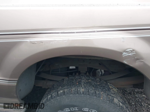 1999 Ford F-350 XL with VIN 1FTSW31F4XEC57817, listed as a IAAI auction lot 41272762 with 96,842 mi miles and . Bid and sale history available at DreamBid. Image 13.