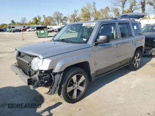 2016 Jeep Patriot Latitude z VIN 1C4NJPFA5GD582787, wystawiony jako Copart lot #75036874 z przebiegiem 124 752 mil mil oraz Szkoda całkowita • Salvage title. Historia ofert i sprzedaży dostępna na DreamBid. Obrazek 1.
