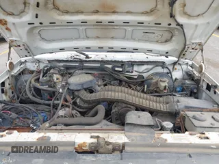 1995 Ford F-150 z VIN 1FTEX14H6SKC19656, wystawiony jako IAAI lot #42289301 z przebiegiem Nie podano mil oraz . Historia ofert i sprzedaży dostępna na DreamBid. Obrazek 10.