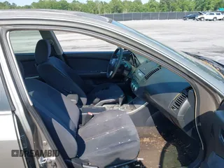 2005 Nissan Altima SE z VIN 1N4BL11D95N437079, wystawiony jako IAAI lot #42399612 z przebiegiem 296 135 mil mil oraz . Historia ofert i sprzedaży dostępna na DreamBid. Obrazek 5.