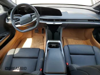 2023 Lucid Air Touring z VIN 50EA1TEA2PA005639, wystawiony jako Copart lot #59862044 z przebiegiem Nie podano mil oraz Szkody całkowita. Historia ofert i sprzedaży dostępna na DreamBid. Obrazek 8.