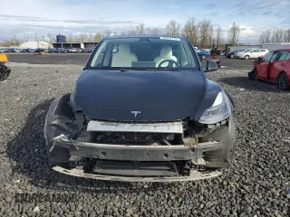 2022 Tesla Model Y Performance z VIN 7SAYGDEFXNF326967, wystawiony jako Copart lot #48934175 z przebiegiem 53 167 mil mil oraz Szkoda całkowita • Salvage title. Historia ofert i sprzedaży dostępna na DreamBid. Obrazek 5.