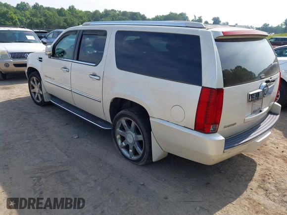 2007 Cadillac Escalade ESV with VIN 1GYFK66847R396373, listed as a IAAI auction lot 42451362 with 146,008 mi miles and . Bid and sale history available at DreamBid. Image 3.