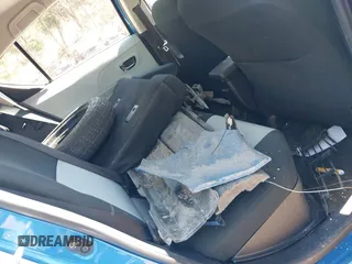 2012 Toyota Prius One z VIN JTDKDTB38C1527448, wystawiony jako IAAI lot #42070550 z przebiegiem Nie podano mil oraz . Historia ofert i sprzedaży dostępna na DreamBid. Obrazek 8.