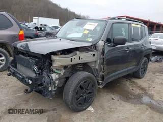 2021 Jeep Renegade Jeepster z VIN ZACNJDAB1MPM27128, wystawiony jako IAAI lot #41460181 z przebiegiem 67 466 mil mil oraz . Historia ofert i sprzedaży dostępna na DreamBid. Obrazek 2.