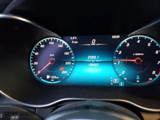 2020 Mercedes-Benz GLC with VIN WDC0G8EBXLV203032, listed as a Copart auction lot 77801014 with 108,822 mi miles and Salvage Title. Bid and sale history available at carsss.com. Image 9.