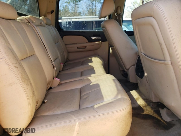 2007 Chevrolet Avalanche LT w/1LT with VIN 3GNEC12077G146862, listed as a Copart auction lot 48682775 with 243,729 mi miles and Non Repairable. Bid and sale history available at carsss.com. Image 10.