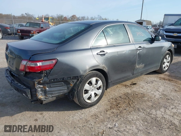 2007 Toyota Camry CE with VIN 4T1BE46K17U001229, listed as a IAAI auction lot 42072932 with 237,786 mi miles. Bid and sale history available at carsss.com. Image 4.