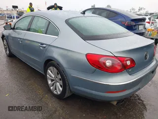 2012 Volkswagen CC Sport with VIN WVWMN7AN5CE541820, listed as a IAAI auction lot 41709393 with 98,459 mi miles. Bid and sale history available at carsss.com. Image 3.