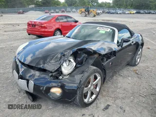 2006 Pontiac Solstice z VIN 1G2MB35B76Y113840, wystawiony jako Copart lot #58294374 z przebiegiem 83 511 mil mil oraz Szkoda całkowita • Salvage title. Historia ofert i sprzedaży dostępna na DreamBid. Obrazek 1.
