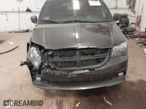 2020 Dodge Grand Caravan SE with VIN 2C4RDGBG3LR246596, listed as a IAAI auction lot 41196164 with 44,187 mi miles and . Bid and sale history available at DreamBid. Image 6.