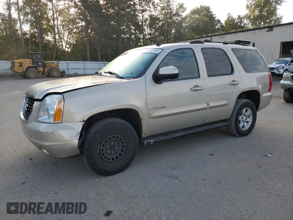 2007 GMC Yukon SLT with VIN 1GKFK13037J301361, listed as a Copart auction lot 73737044 with 271,585 mi miles and Clean Title. Bid and sale history available at carsss.com. Image 1.