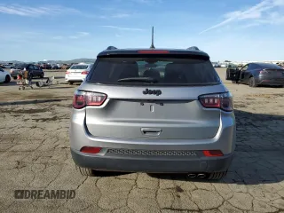 2021 Jeep Compass Altitude with VIN 3C4NJCBB3MT603861, listed as a Copart auction lot 46654955 with 69,408 mi miles and Salvage title. Bid and sale history available at DreamBid. Image 6.