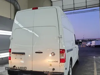 2018 Nissan NV S with VIN 1N6AF0LY5JN813338, listed as a IAAI auction lot 42670898 with 98,698 mi miles and . Bid and sale history available at DreamBid. Image 49.