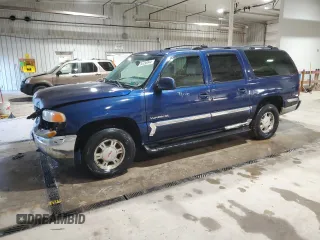 2002 GMC Yukon XL SLT with VIN 1GKFK16Z22J161547, listed as a Copart auction lot 84436844 with 330,971 mi miles and Salvage Title. Bid and sale history available at carsss.com. Image 1.