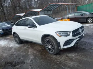 2020 Mercedes-Benz GLC with VIN W1N0J8EB1LF858965, listed as a IAAI auction lot 41333055 with 34,634 mi miles. Bid and sale history available at carsss.com. Image 1.