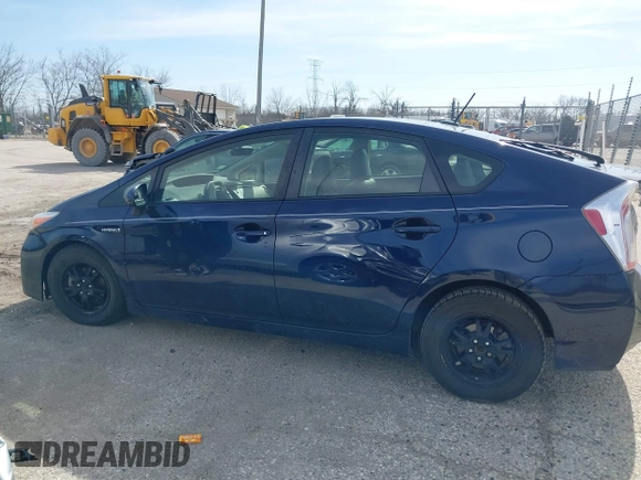 2014 Toyota Prius Four with VIN JTDKN3DU0E1818385, listed as a IAAI auction lot 41787231 with 136,670 mi miles. Bid and sale history available at carsss.com. Image 14.