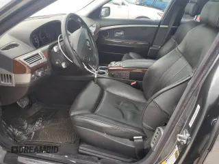 2006 BMW 7 Series 750i with VIN WBAHL835X6DT05231, listed as a Copart auction lot 52806995 with 101,357 mi miles and Salvage Title. Bid and sale history available at carsss.com. Image 7.