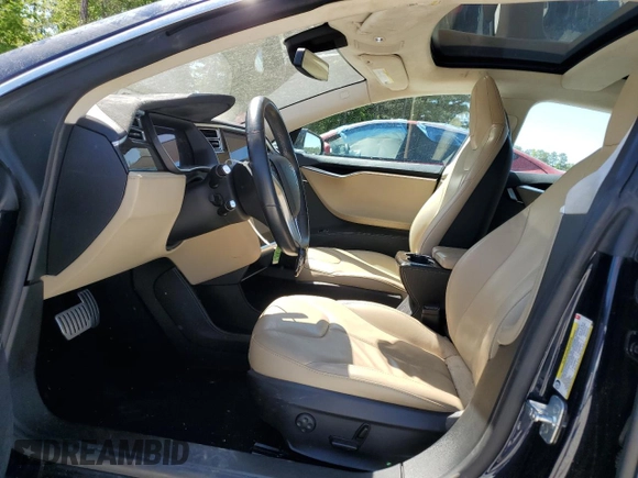 2014 Tesla Model S 60 with VIN 5YJSA1H10EFP52850, listed as a Copart auction lot 54321805 with 58,031 mi miles and Salvage Title. Bid and sale history available at DreamBid. Image 7.