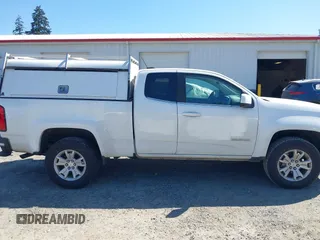 2020 Chevrolet Colorado 2WD LT with VIN 1GCHSCEN2L1141203, listed as a IAAI auction lot 42047089 with 98,358 mi miles. Bid and sale history available at carsss.com. Image 13.
