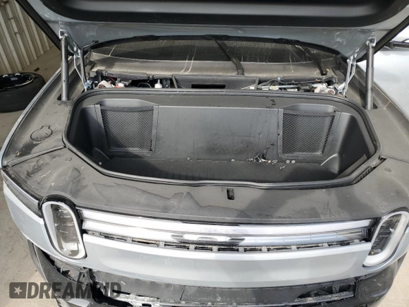 2025 Rivian R1S Adventure with VIN 7PDSGBBA4SN049237, listed as a Copart auction lot 53455505 with 0 mi miles and Salvage Title. Bid and sale history available at carsss.com. Image 12.