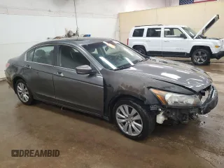 2011 Honda Accord EX z VIN 1HGCP2F76BA068620, wystawiony jako Copart lot #59482315 z przebiegiem 241 576 mil mil oraz Czysty tytuł • Clean title. Historia ofert i sprzedaży dostępna na DreamBid. Obrazek 4.