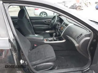 2015 Nissan Altima S with VIN 1N4AL3AP9FN896163, listed as a IAAI auction lot 41937835 with 160,093 mi miles and . Bid and sale history available at DreamBid. Image 5.