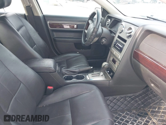 2008 Lincoln MKZ with VIN 3LNHM28T78R634477, listed as a IAAI auction lot 41412692 with 84,789 mi miles. Bid and sale history available at carsss.com. Image 5.