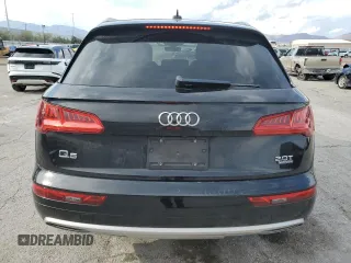 2018 Audi Q5 Premium z VIN WA1ANAFY0J2168620, wystawiony jako Copart lot #55972705 z przebiegiem 83 185 mil mil oraz Szkoda całkowita • Salvage title. Historia ofert i sprzedaży dostępna na DreamBid. Obrazek 6.