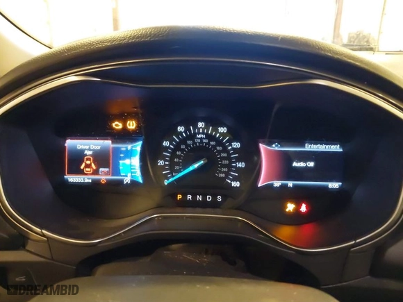 2017 Ford Fusion SE with VIN 3FA6P0HD5HR306044, listed as a IAAI auction lot 41519910 with 163,333 mi miles. Bid and sale history available at carsss.com. Image 7.